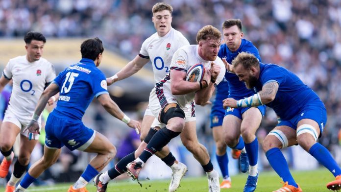 Inglaterra Complete trabajo italiano para mantener la inclinación del título de Six Nations Tilt
