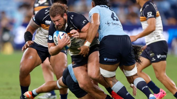 James Slipper para jugar en 2026, récord de juegos de Super Rugby en alcance
